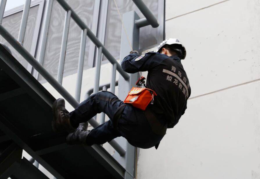 第四代應(yīng)急逃生自救安全繩套裝